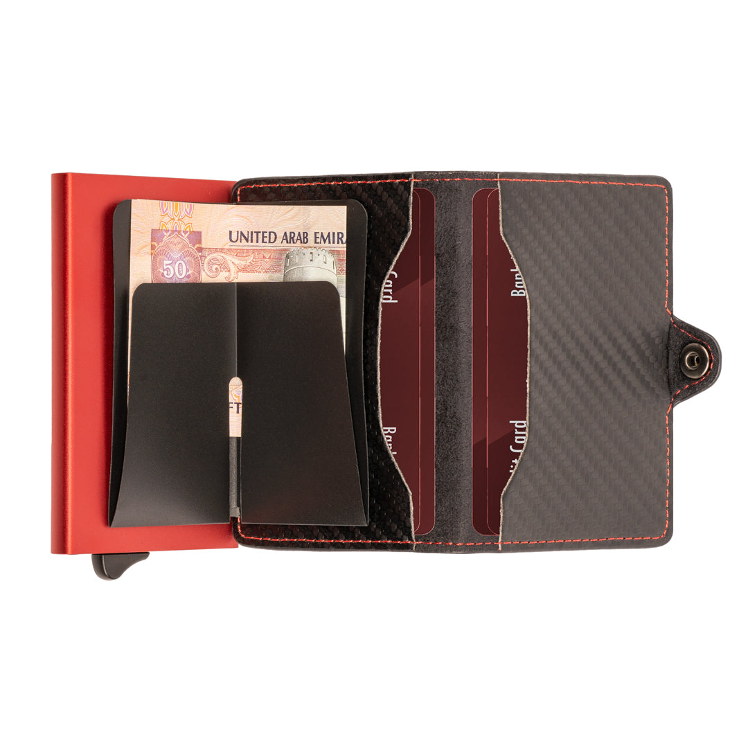 محفظة TWIST المصنوعة من ألياف الكربون بتقنية RFID