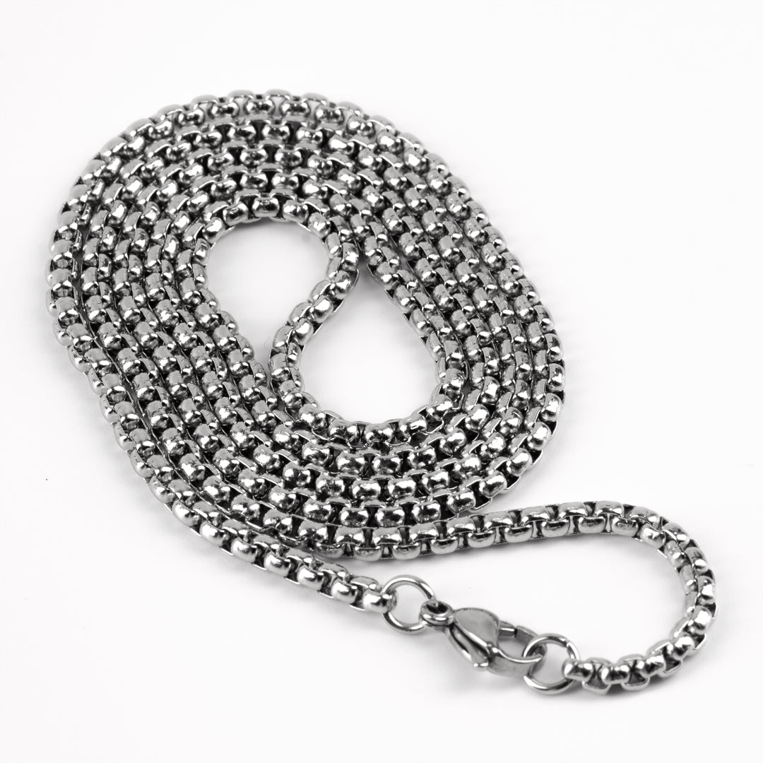 Twist Rectangular Customizable Pendant Necklace