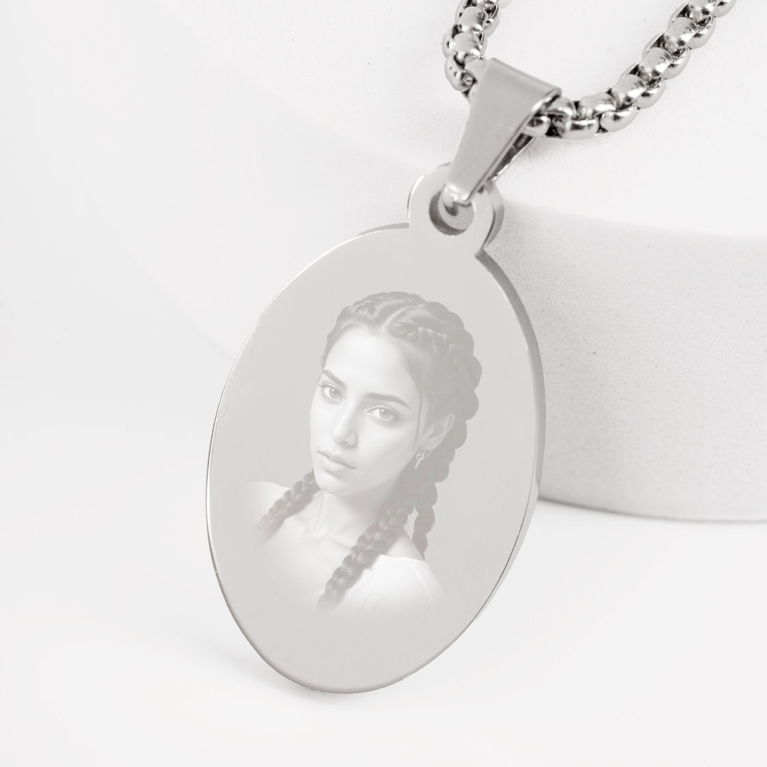 Twist Oval Engravable Pendant Necklace