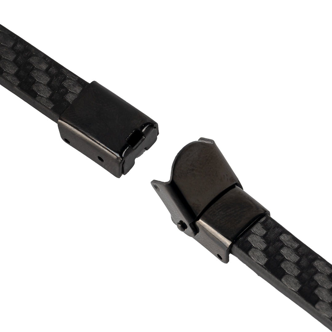Twist Carbon Crest Leather Bracelets